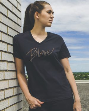V neck t-shirt - Believe - black